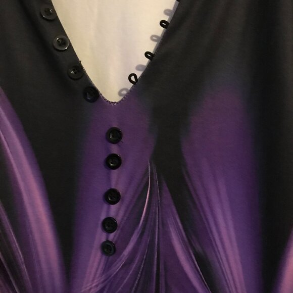 Temu tunic, size 3X, lovely purple feathery pattern. Light and beautiful. - Picture 5 of 14